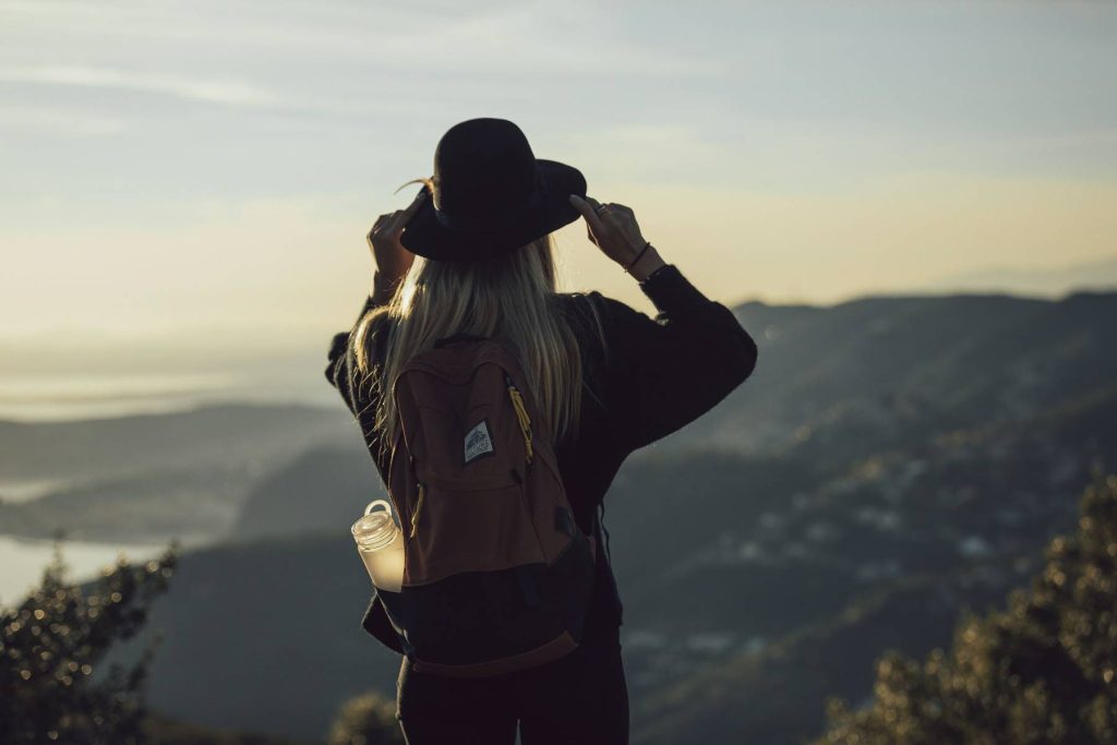 Travel solo: pengalaman dan tipsnya